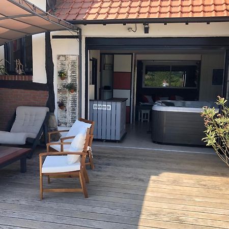 Gite Piscine Jacuzzi Privatises Clos Valentin Freulleville Zewnętrze zdjęcie