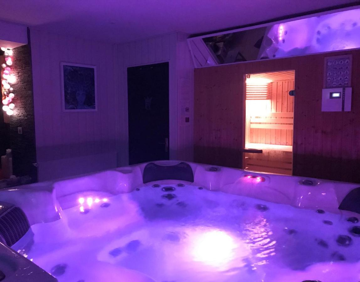 Gite Piscine Jacuzzi Privatises Clos Valentin Freulleville Zewnętrze zdjęcie